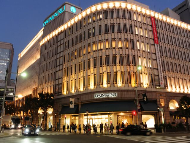 デパートのお惣菜コーナーでのお仕事！