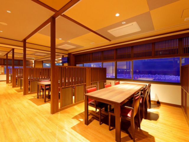 実際に働いていただくレストランです！
オーシャンビューを毎日堪能できます♪