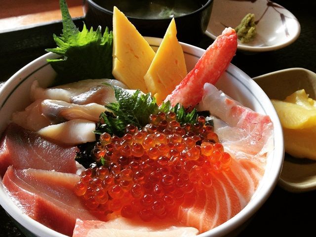 道内観光で、北海道“海の幸”も満喫！！