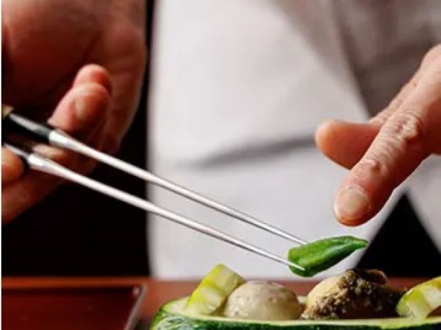 湯田中エリアでは有名な旅館でのお仕事です！