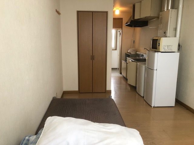 室内です。家具家電付きでとってもオススメ！その他写真は担当までお問い合わせください
