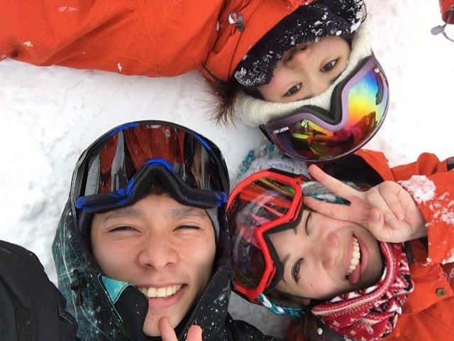 休日は、みんな仲良くすべりに行きましょう！！