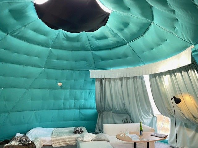 グランピング施設でのお仕事！！
予約が無い時は本館のヘルプもお願いします♪