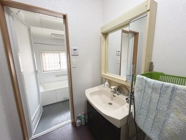 お風呂も清潔感あります！