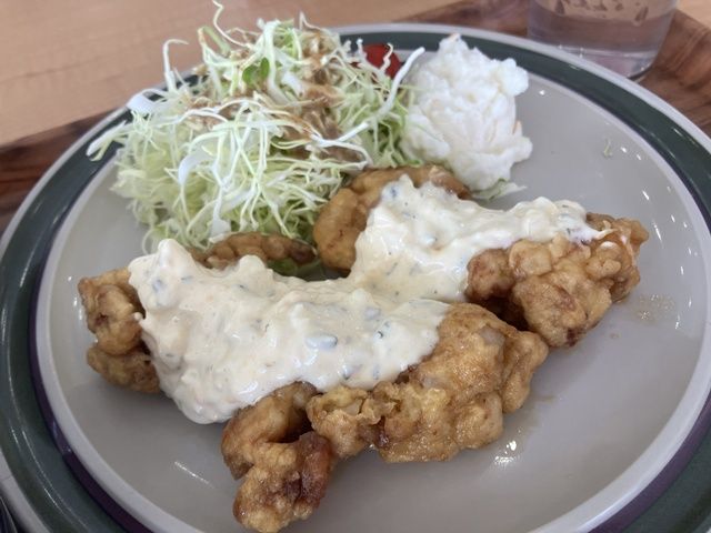 レストランのチキン南蛮は絶品！