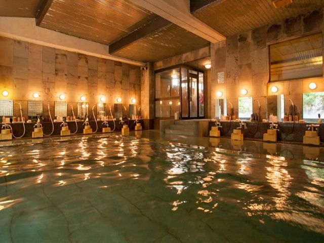 綺麗な大浴場を使えるので温泉好きな方にはたまらない…！