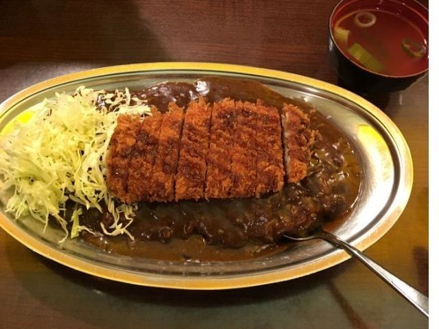 ご当地グルメは旅の醍醐味♪