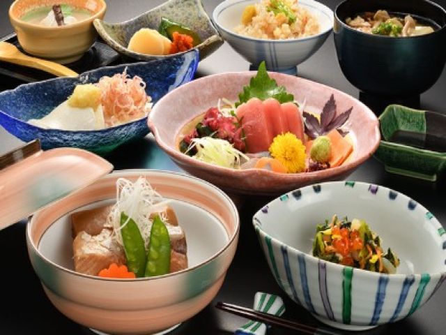 和食の調理スタッフとしてお仕事いただきます。