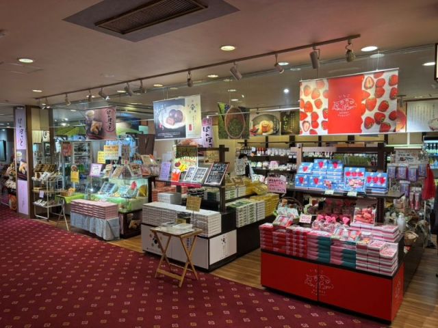 ホテル内売店のお仕事です♪