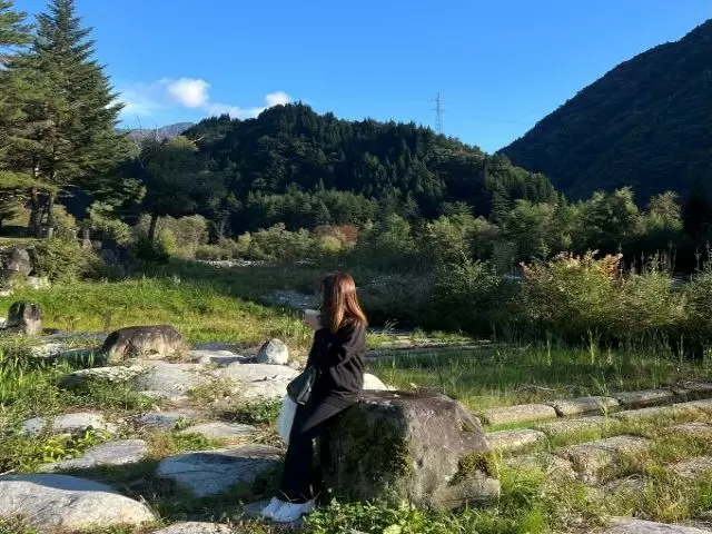 自然に囲まれた環境でお仕事しませんか?
秋は紅葉、冬は雪景色を楽しめます!