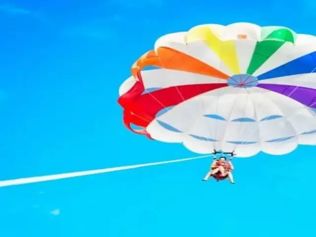 宮古島の海と空を大満喫！！
楽しいことが好きな人にピッタリですね