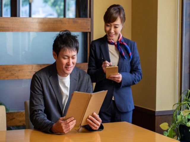 笑顔で接客お願いします！