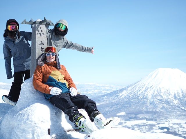 【グランヒラフスキー場】が職場から徒歩圏内です！
世界一と呼び声高いパウダースノーを満喫♪