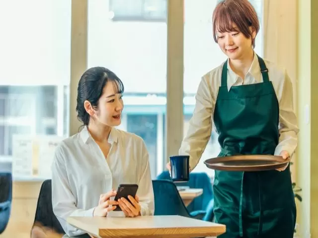 ホールスタッフのお仕事！