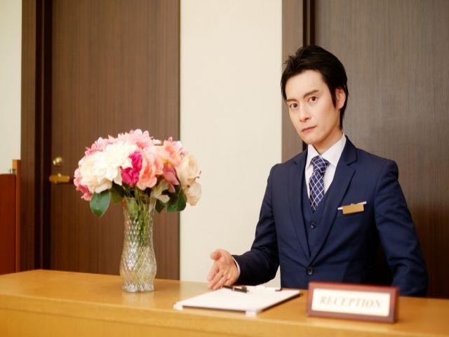 フロント業務経験も積めます☆