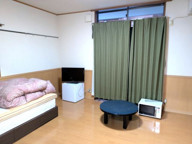 寮までは徒歩5分程で通勤も楽々♪