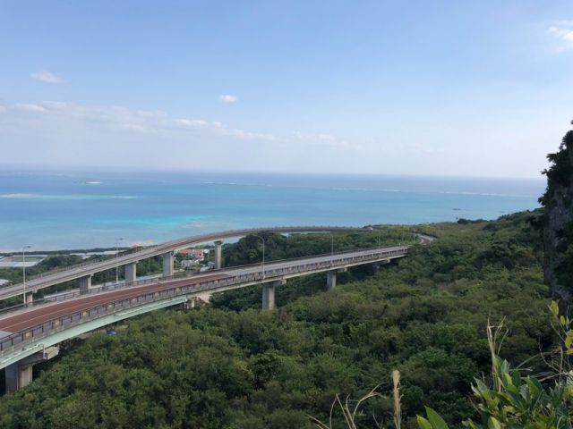 お休みは北部へドライブ！！
那覇市内はカーシェアもたくさんあるので移動もラクラク！