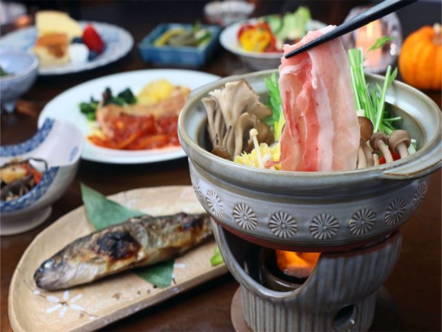 ご飯の配膳・下膳、お食事の準備等お願いいたします！