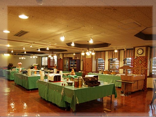 食堂での配膳下膳もお願いします！！