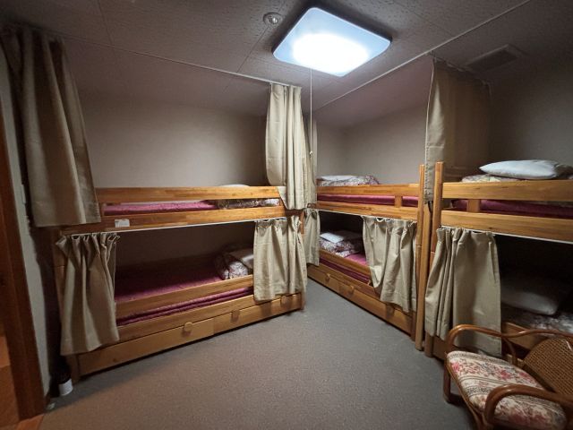 白馬での全般業務のお仕事です。こちらは寮のお写真です。