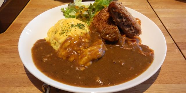 富良野オムカレー