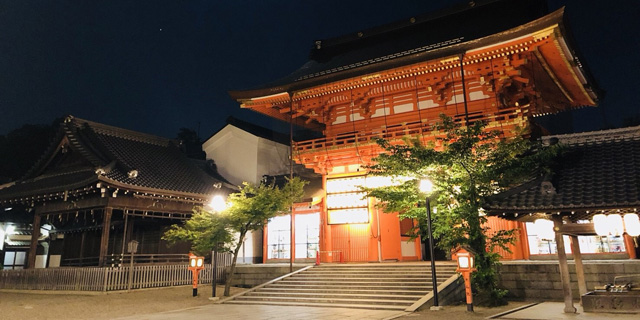 八坂神社