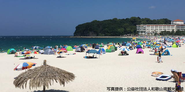 白良浜（しららはま）海水浴場（白浜町）