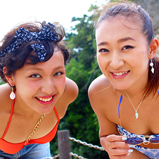 夏の休日はひたすらビーチで海水浴♪