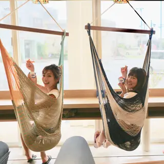 沖縄といえばブルーシール。店内も可愛くて幸せ〜!この時は期間限定のブドウとピーチのMIXを食べたけど、なんだかんだサトウキビ味がお気に入り♪