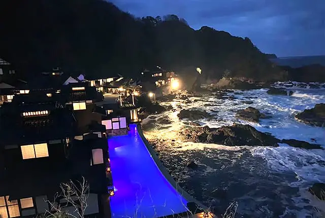 ランプの宿(石川県・よしが浦温泉)