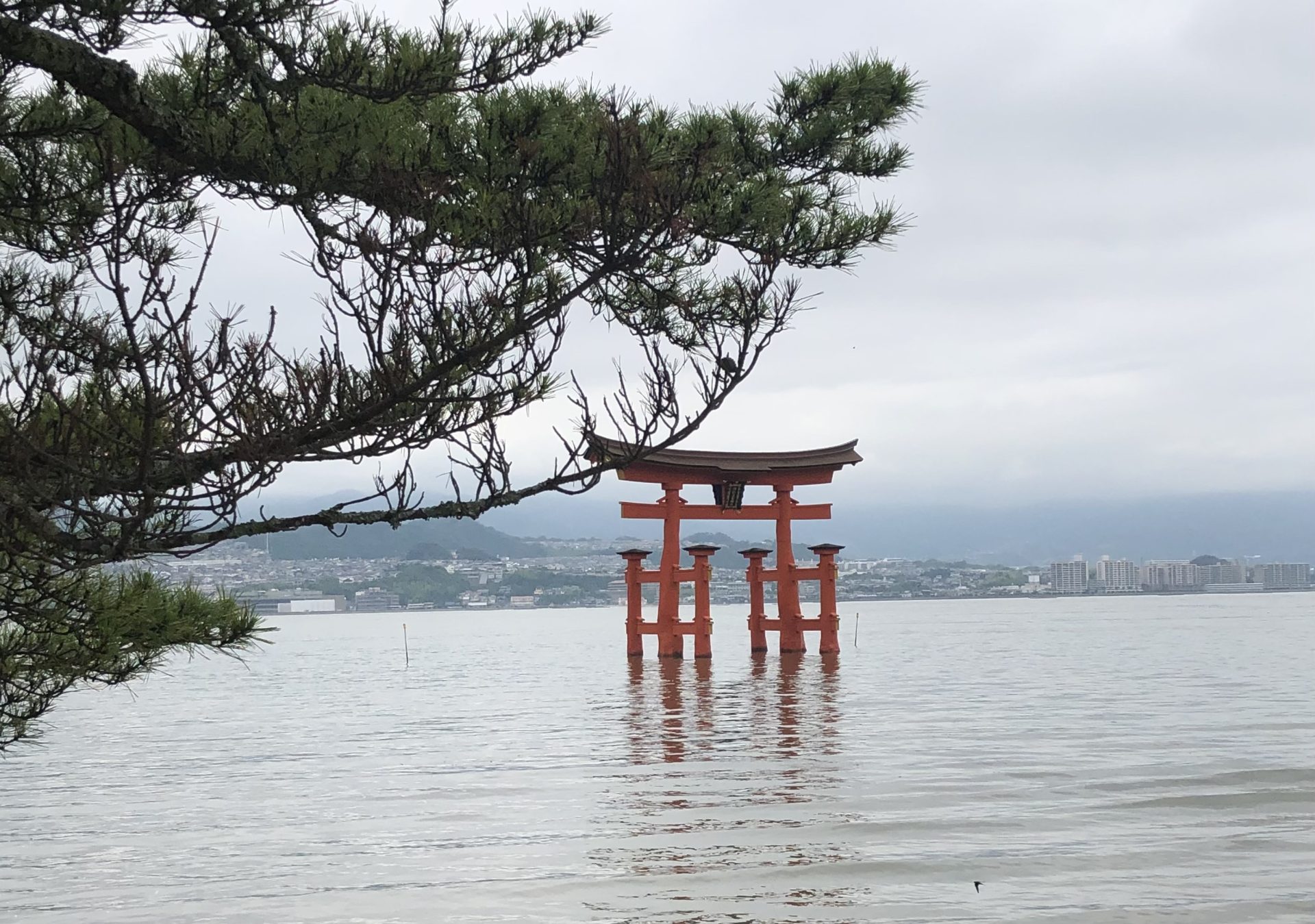 厳島神社