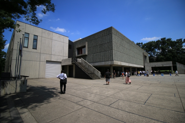 ル・コルビュジエの建築作品‐近代建築運動への顕著な貢献‐(東京都)