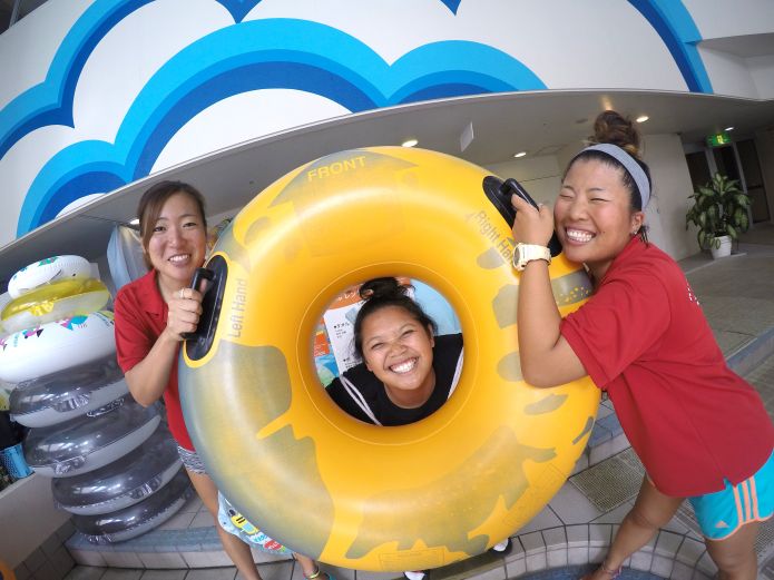 リゾートバイトのプールスタッフ