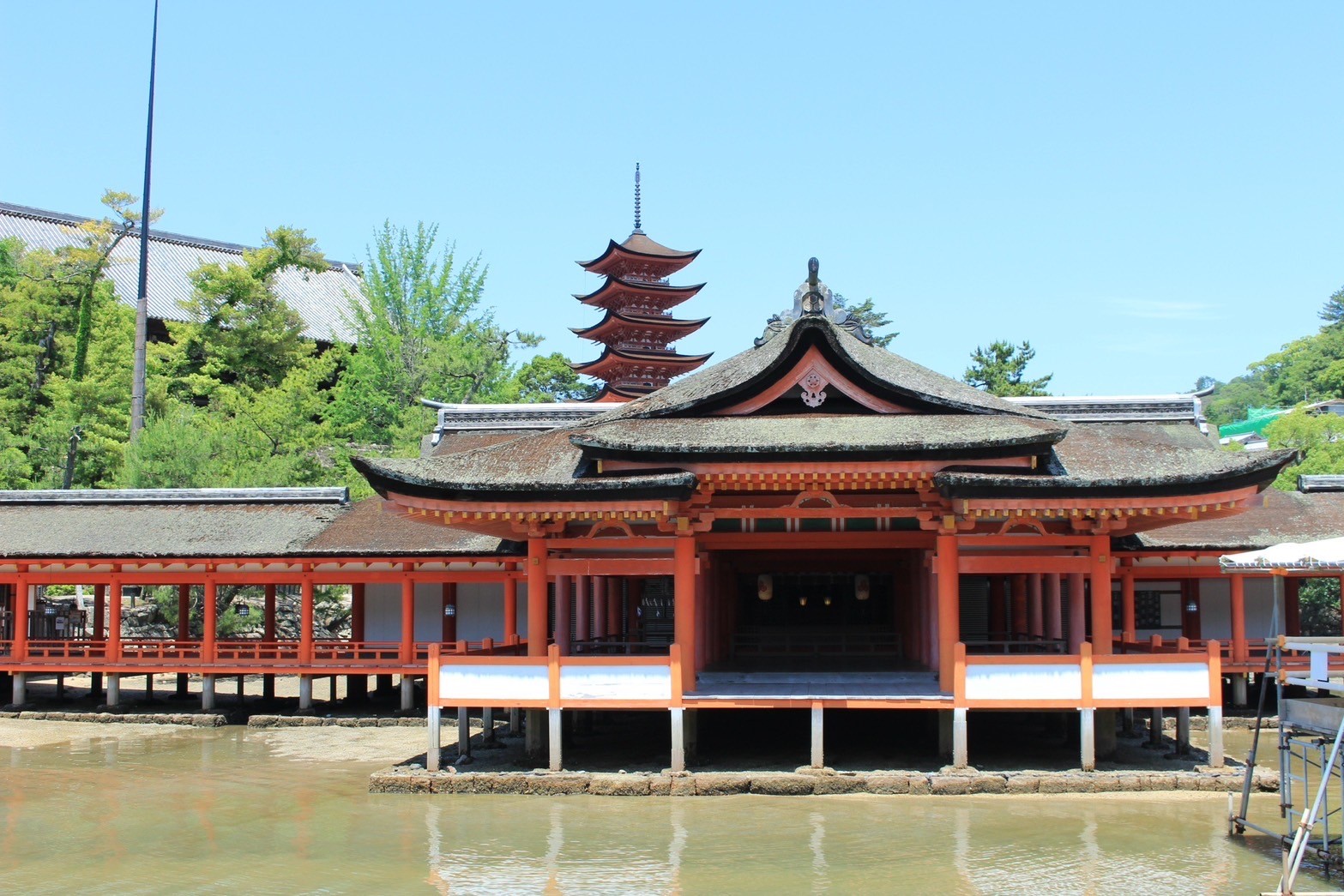 宮島の厳島神社