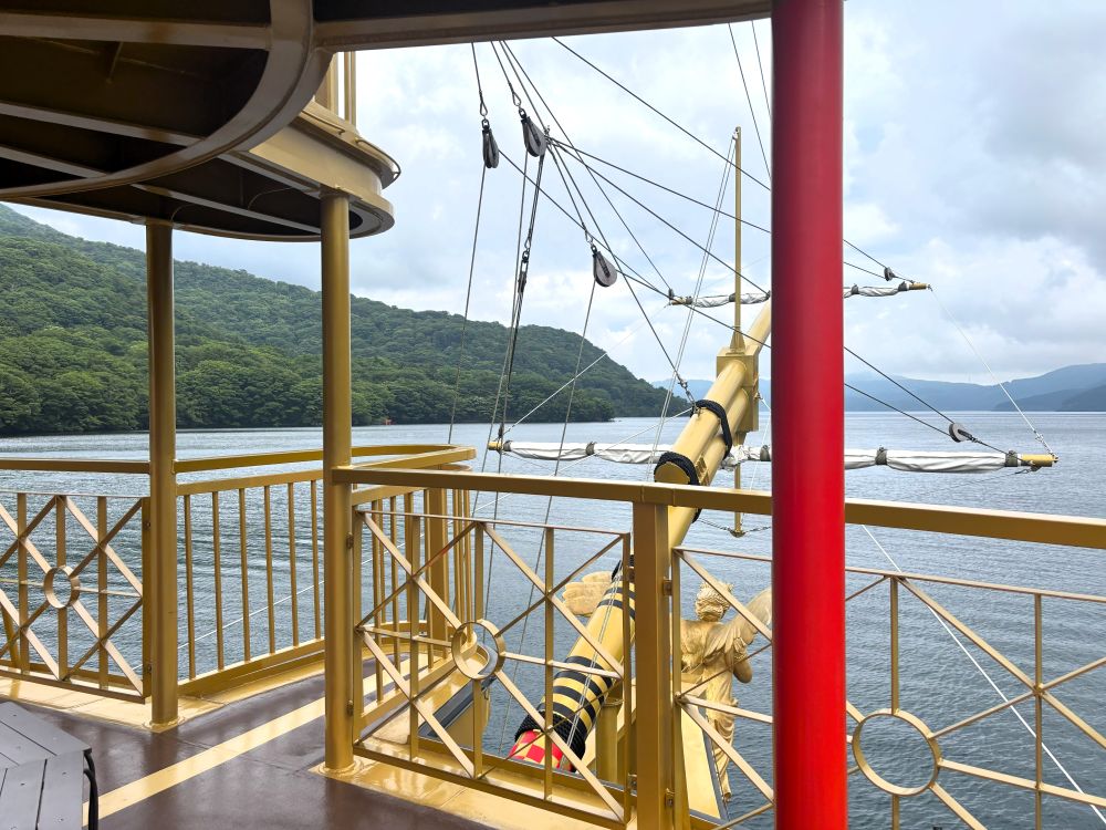 特別船室のデッキ