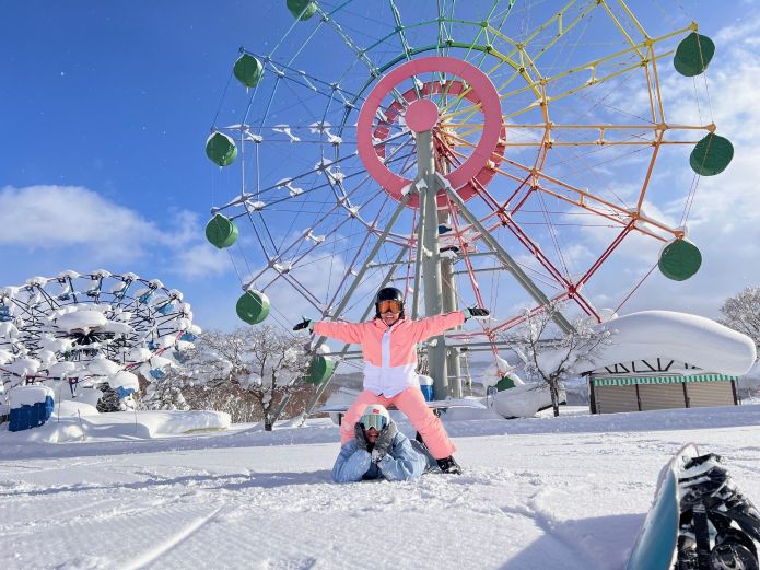 ルスツでリゾバを楽しむ女性