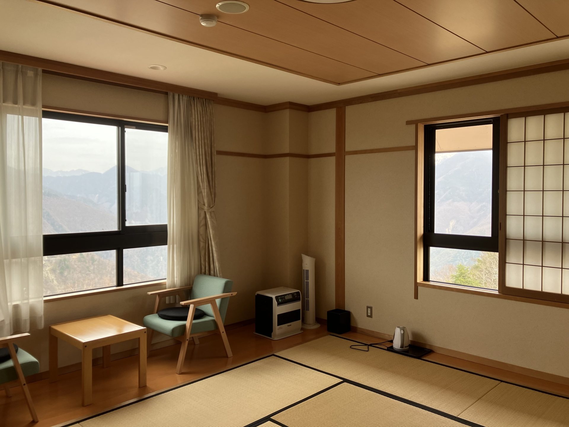 職場