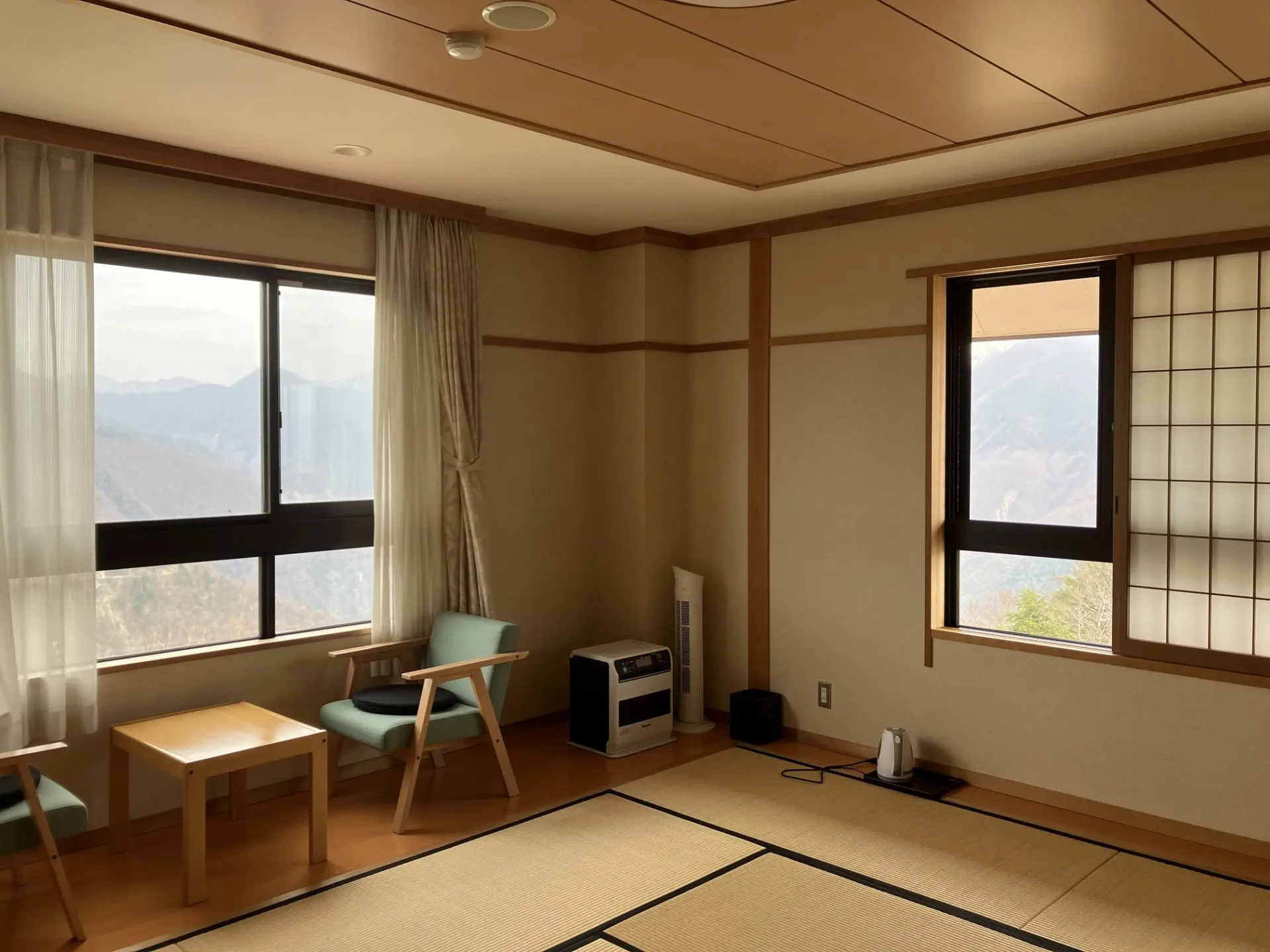 職場