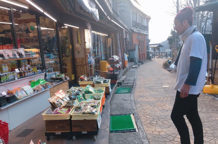 生活環境は？コンビニやスーパー、ドラッグストアはある？