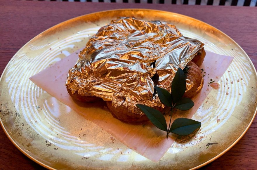 金箔のたこ焼き