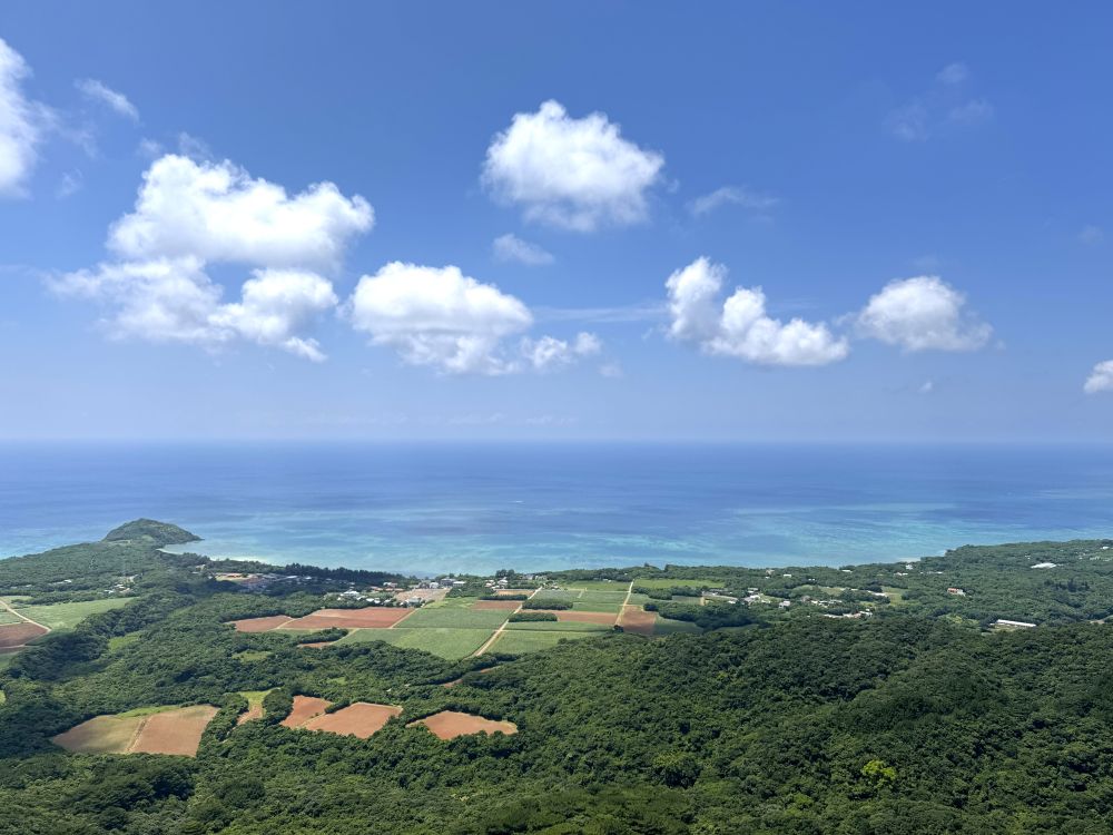 野底マーペの山頂からの景色