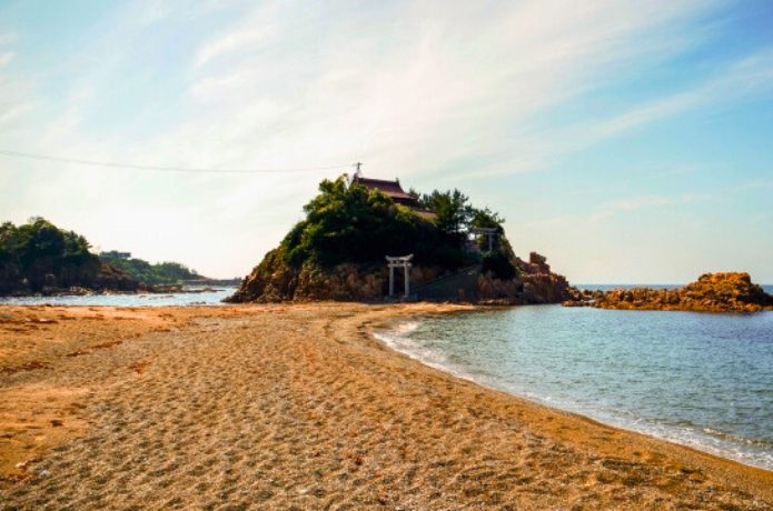 宮ヶ島・衣毘須神社