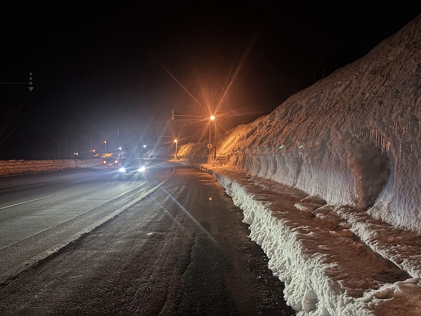 ニセコ　雪の壁